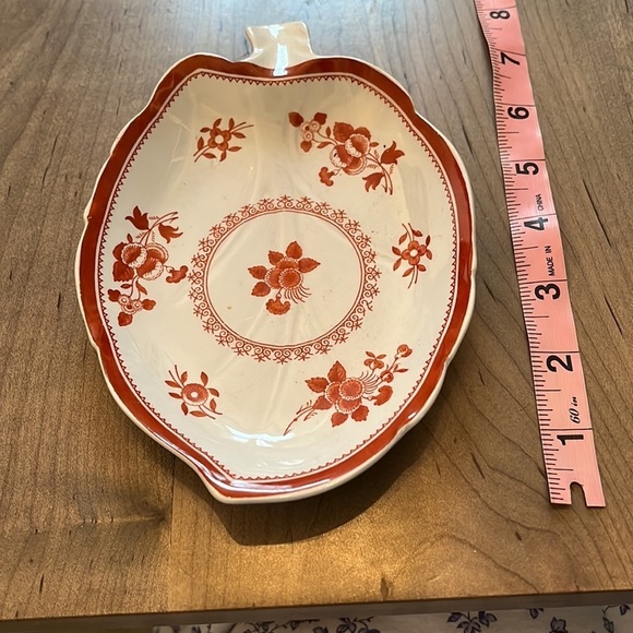 Spode Red And White Floral Leaf Plate, England W89 Pottery, Trinket Soap Dish - Picture 3 of 3